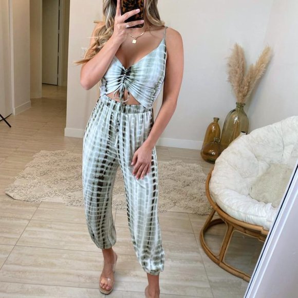 SAM TIE DYE JUMPSUIT- OLIVE - Picture 2 of 3